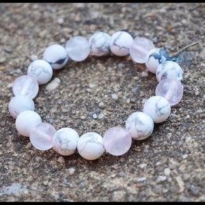 Howlite Rose Quartz Bracelet